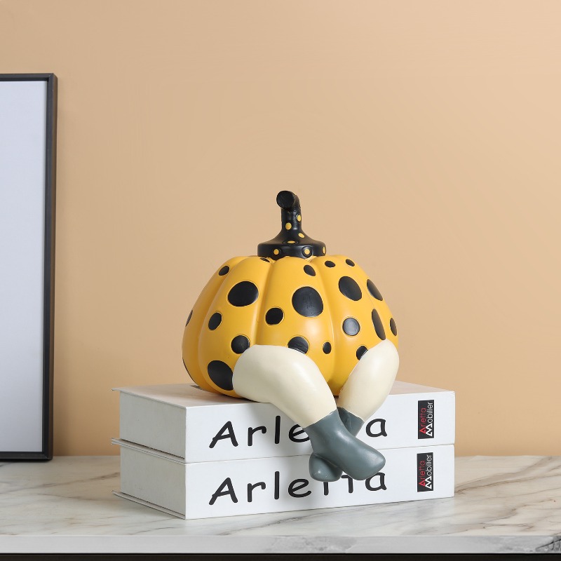 Abstract Polka Dot Pompoenpop  - Abstract Sculpture Resin recensie en prijs