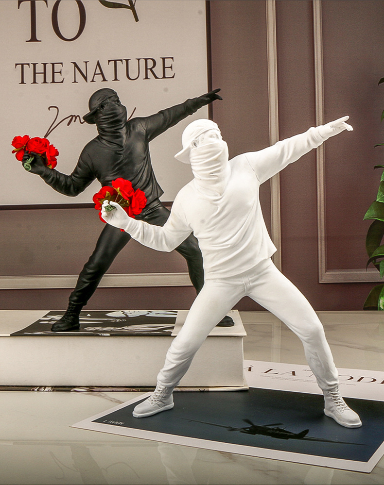 Banksy Nog Bloem Decoratie Abs - Abstract Sculpture Resin recensie en prijs